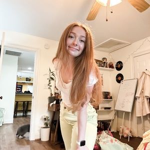 Meet your Posher, Megan